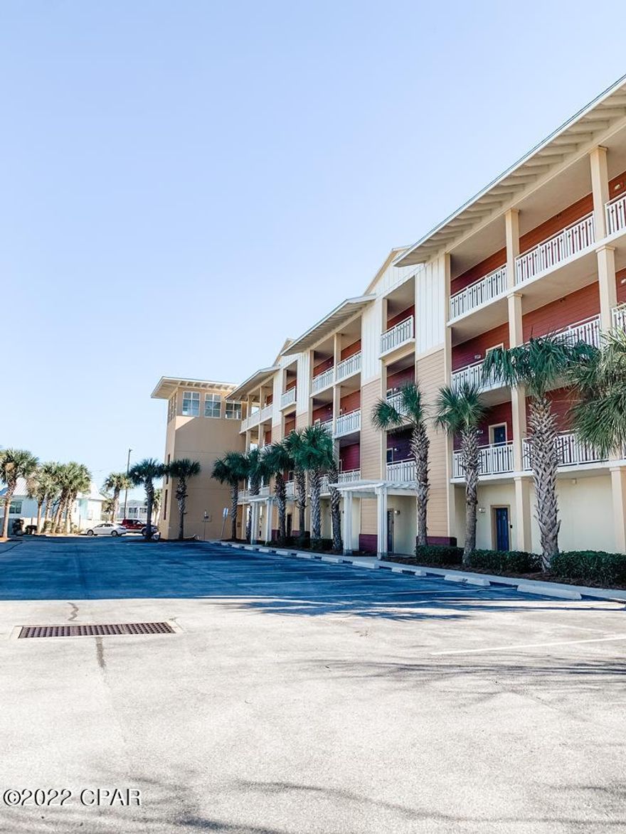 3BR/3BA Condo is decorated gorgeous located on the 1st floor. Turn key ready... ALL NEW FURNITURE! (April 2021) It overlooks a beautifully renovated POOL & HOT tub. A canal with DAY DOCKING for the boat lovers, and beach is only ONE BLOCK away for beach goers. The kitchen has corian counter tops and white cabinets and was renovated in 2020 with all NEW kitchen appliances. Additional updates include Luxury Vinyl Plank floors through out, new ceiling fans, new paint. Great for 2nd home, primary or vacation rental.