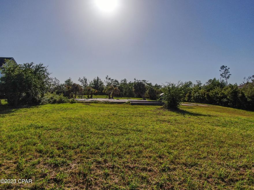 Prices to sell!!!! Over half an acre with a very deep lot in the highly desirable neighborhood of College Point in Lynn Haven. Not in a flood zone or a HOA! Already has septic, well, and electric. Will not last!!!