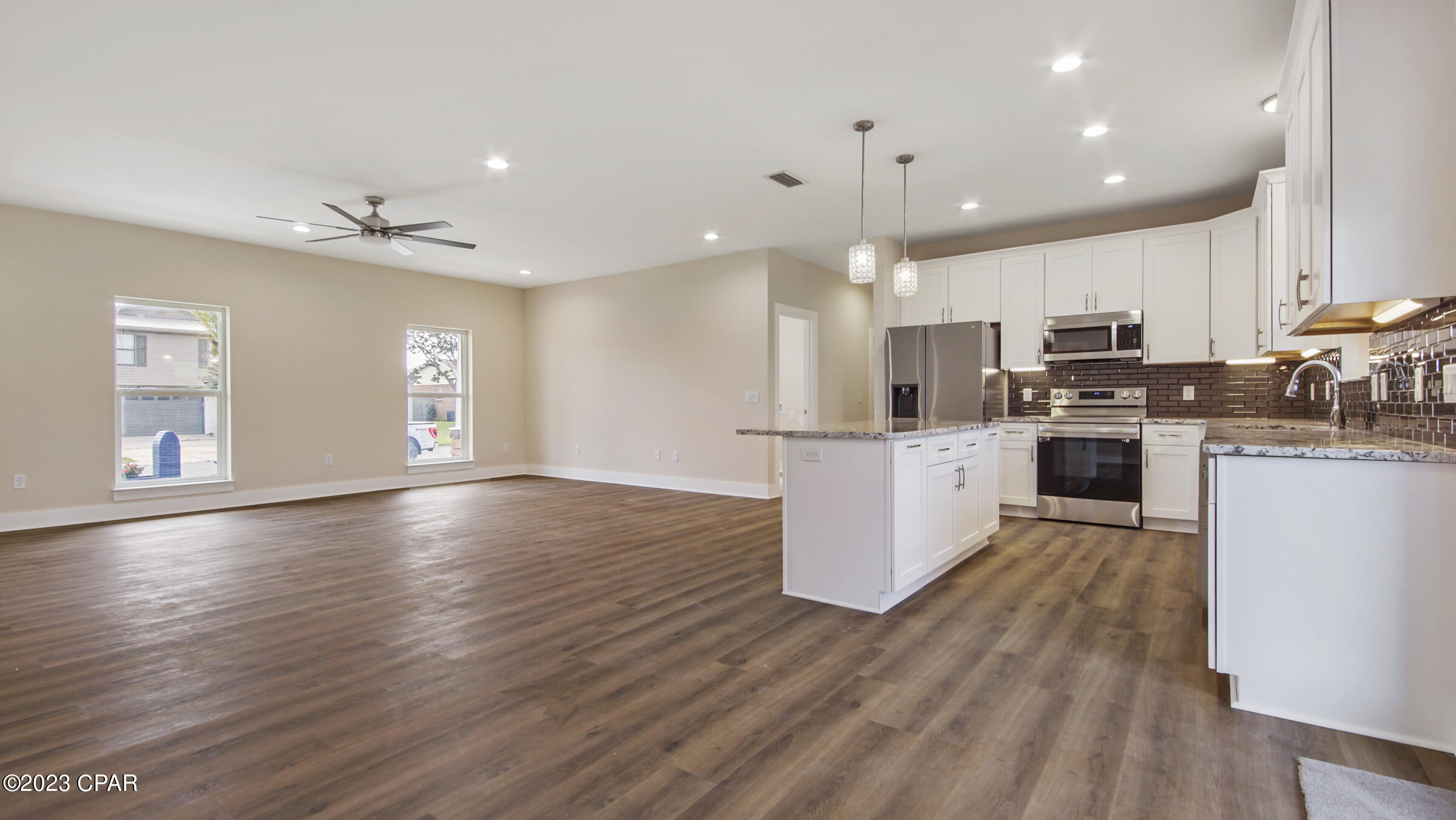 Bay Front Unit 6 - Residential