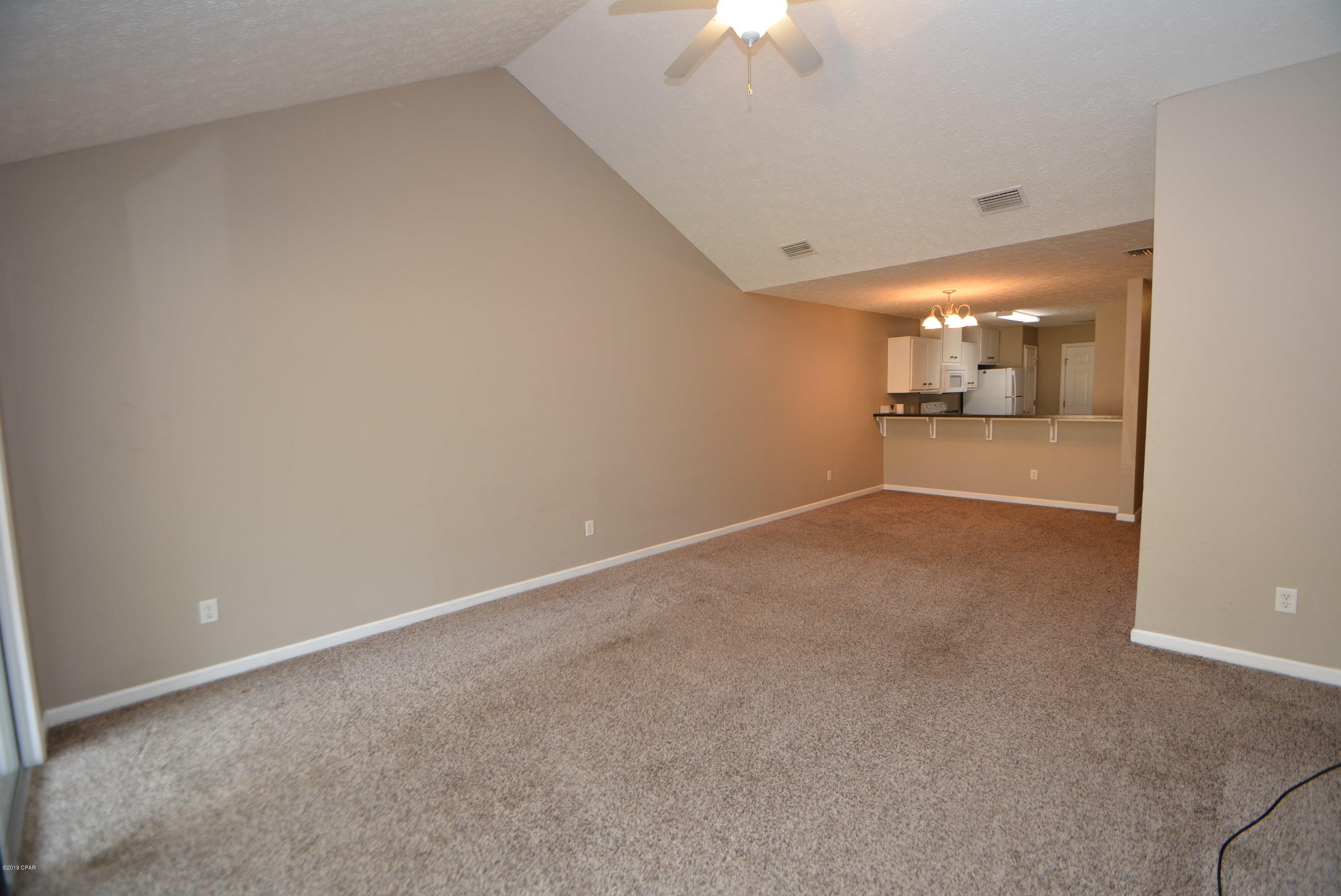 Summer Lace - Residential