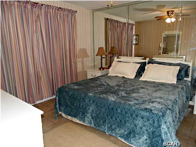 Emerald Shores Condo - Residential