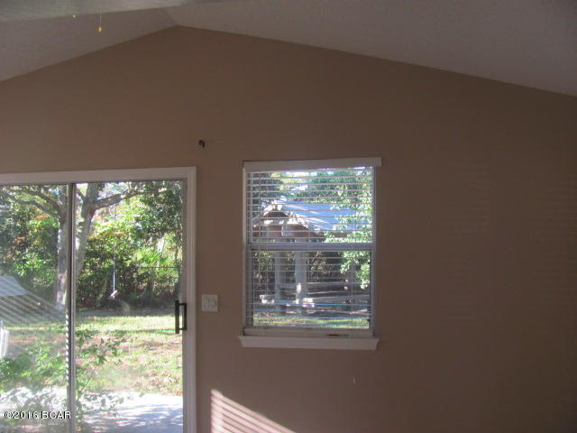 North Lagoon Oaks 1st - Residential Lease