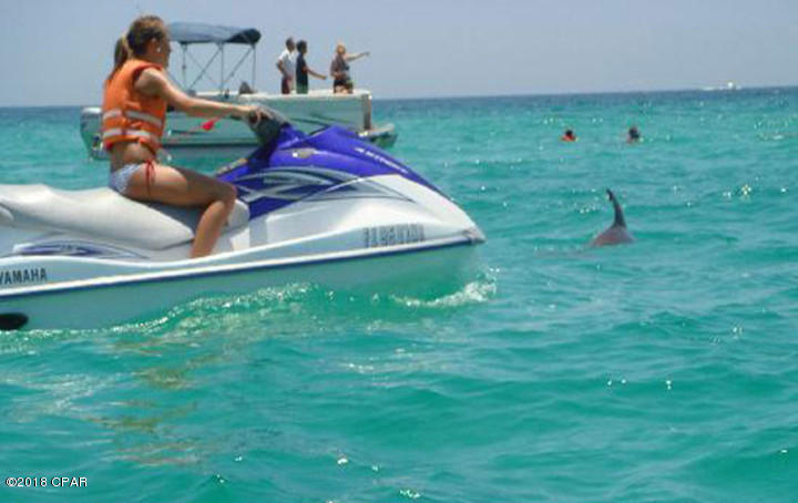 Moonraker - Residential