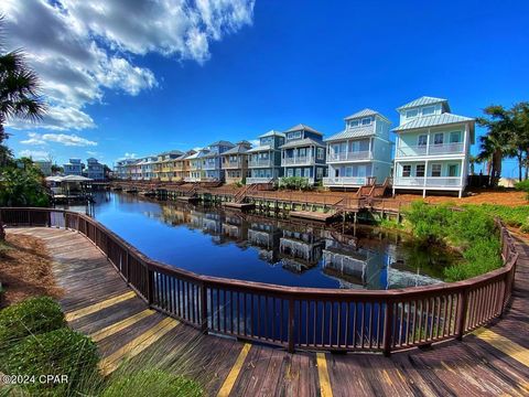 A home in Mexico Beach