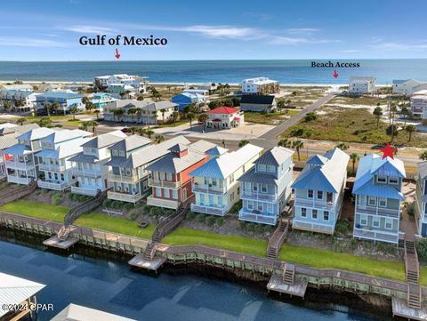 A home in Mexico Beach