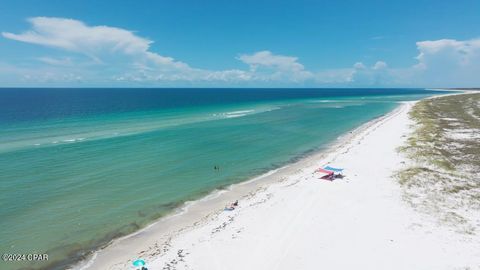 A home in Mexico Beach