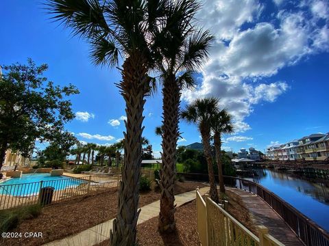 A home in Mexico Beach