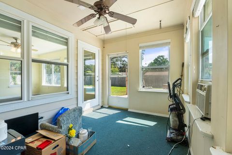 A home in Fort Walton Beach