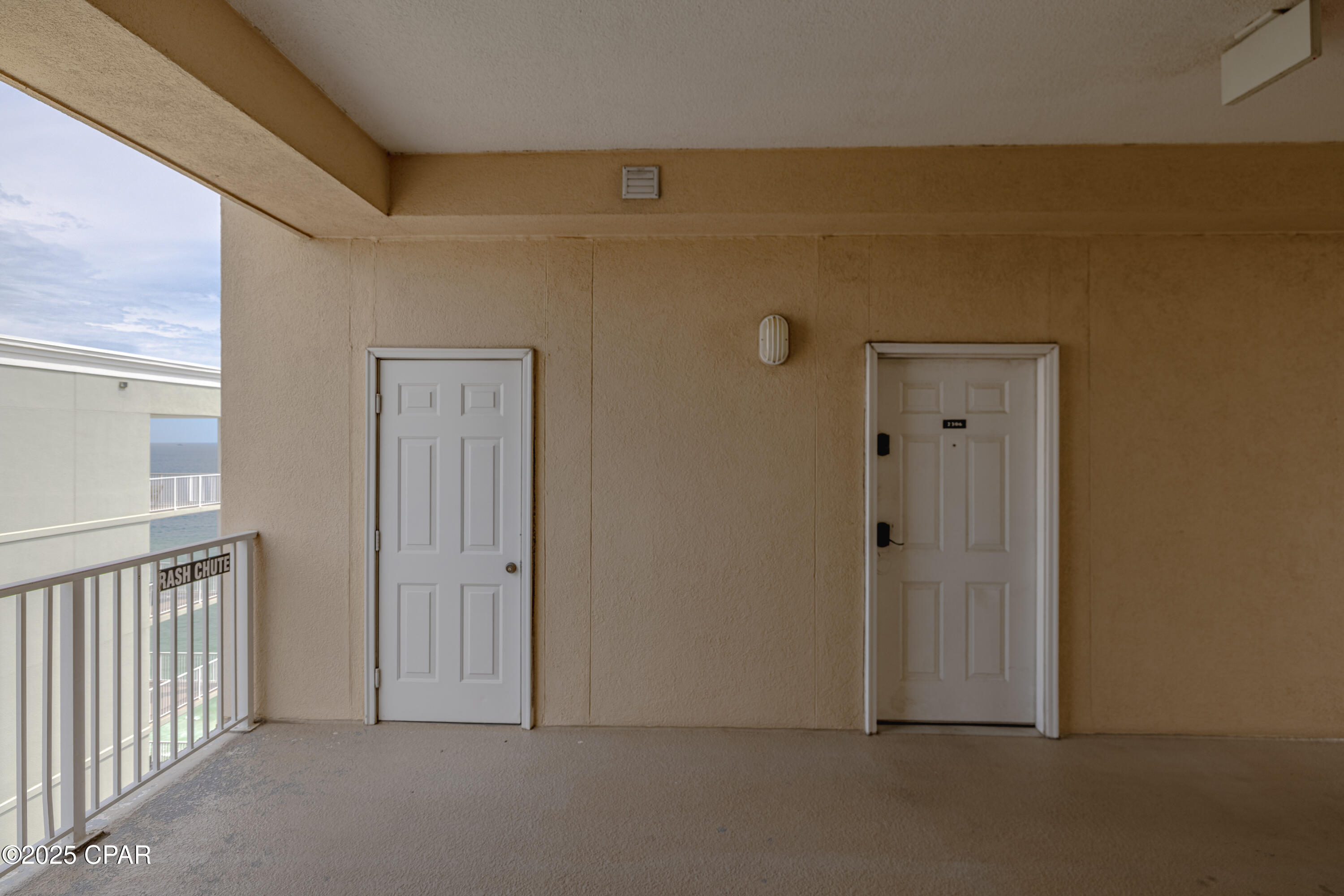 Ocean Villa - Residential