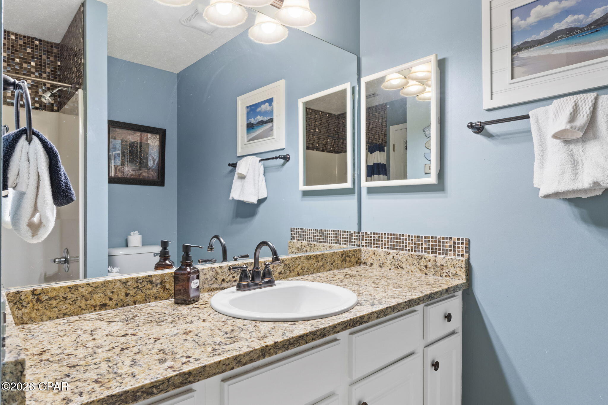 Palm Cove Phase III - Residential Lease