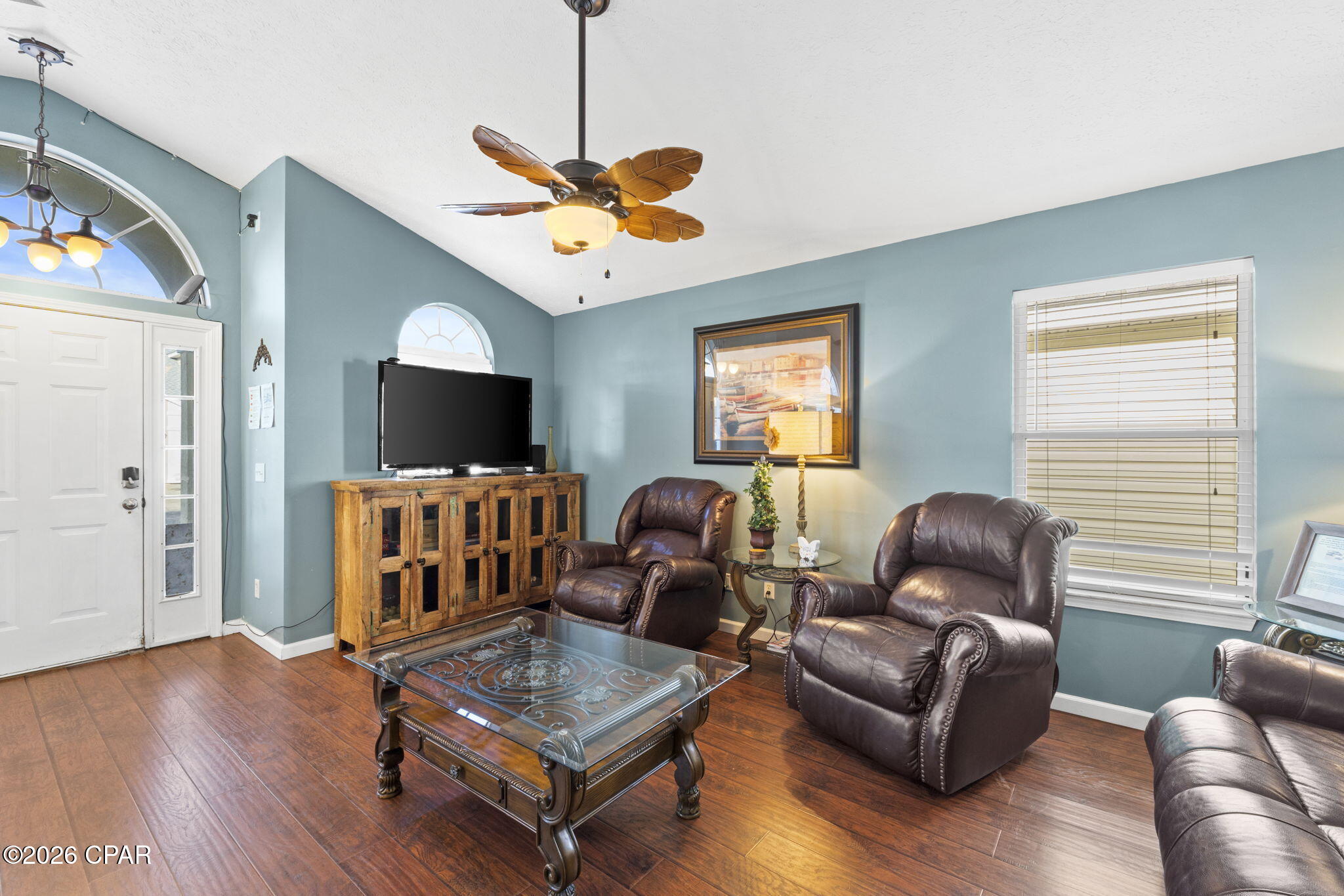 Palm Cove Phase III - Residential Lease