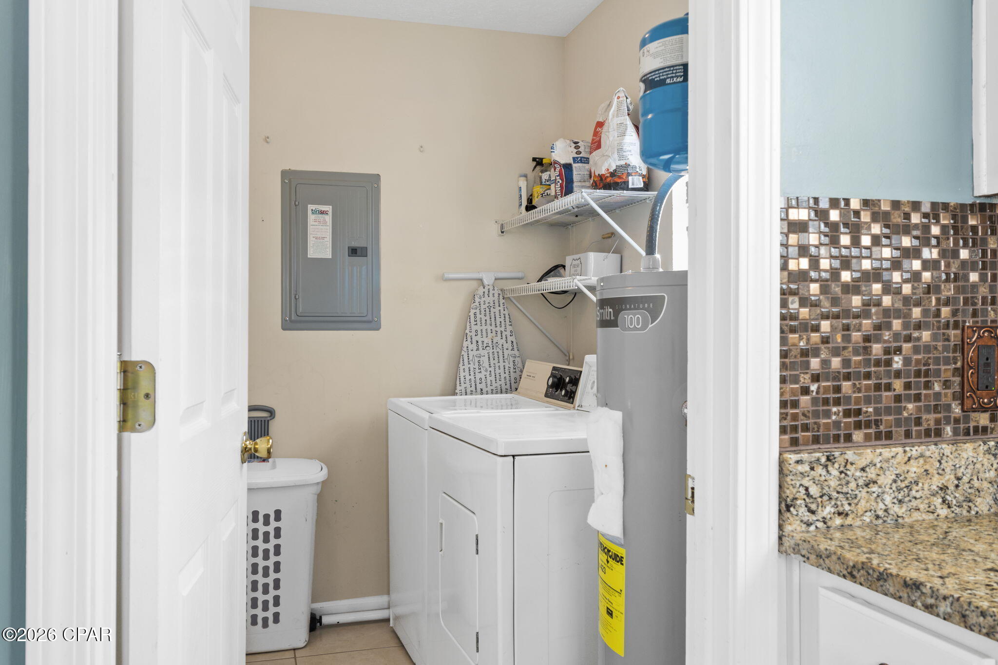 Palm Cove Phase III - Residential Lease