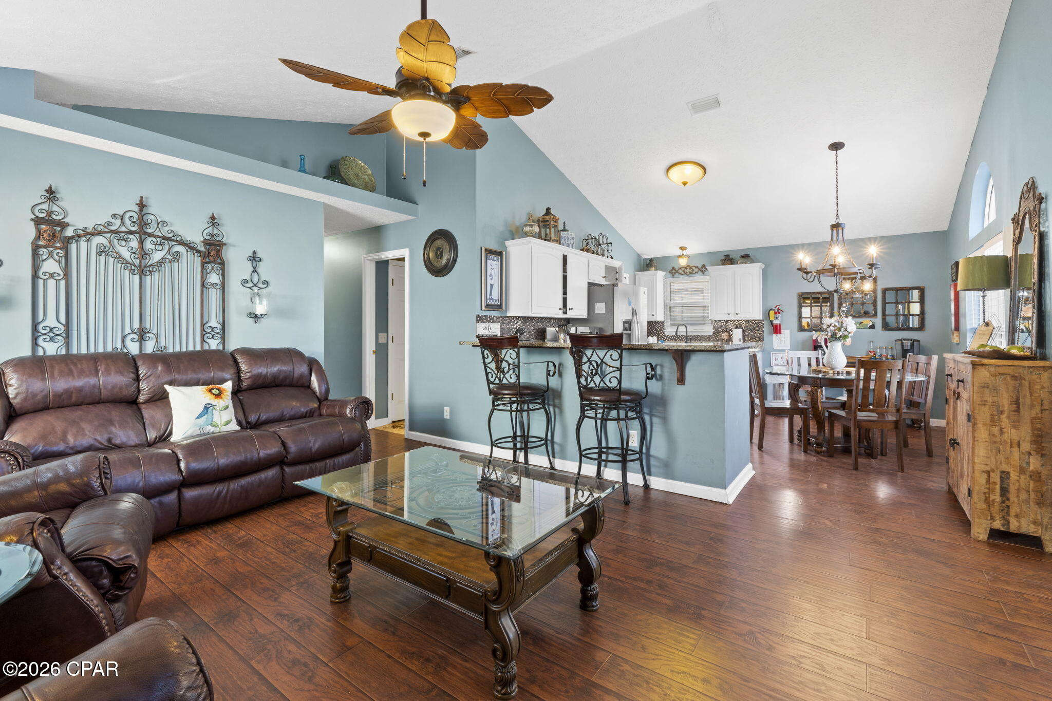 Palm Cove Phase III - Residential Lease