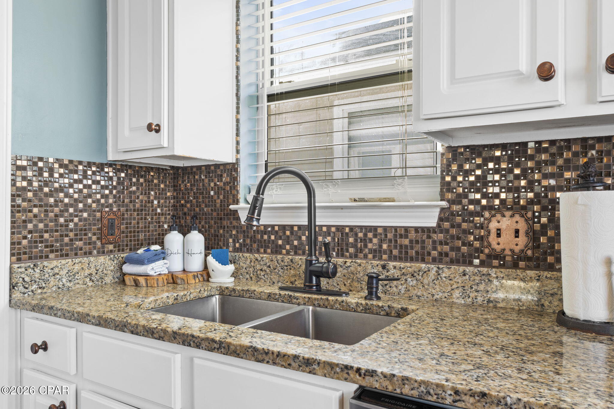 Palm Cove Phase III - Residential Lease