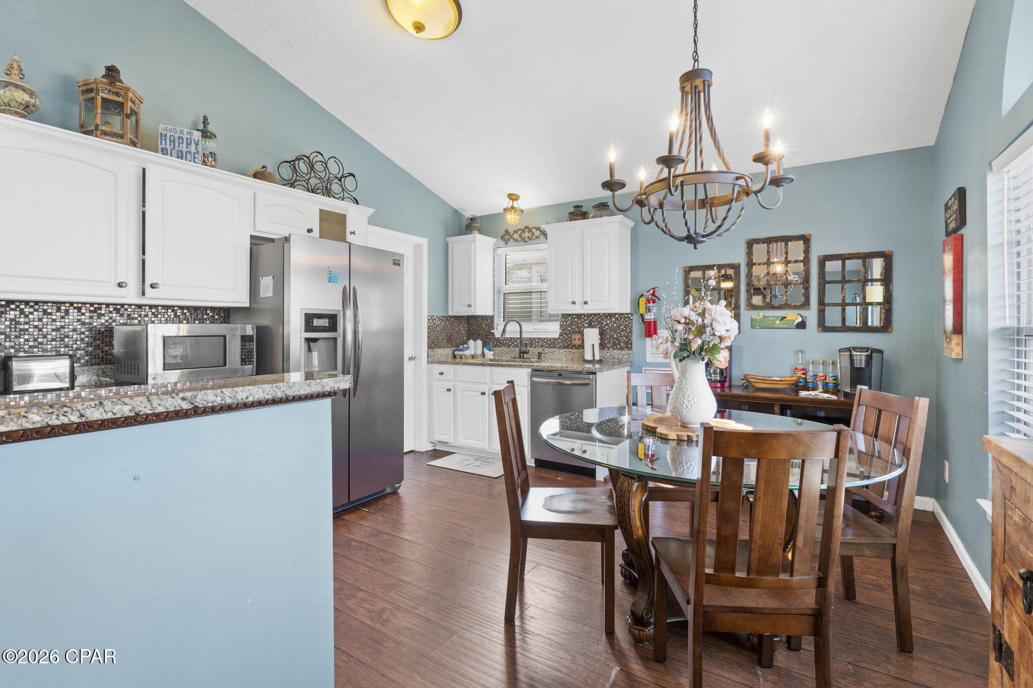 Palm Cove Phase III - Residential Lease