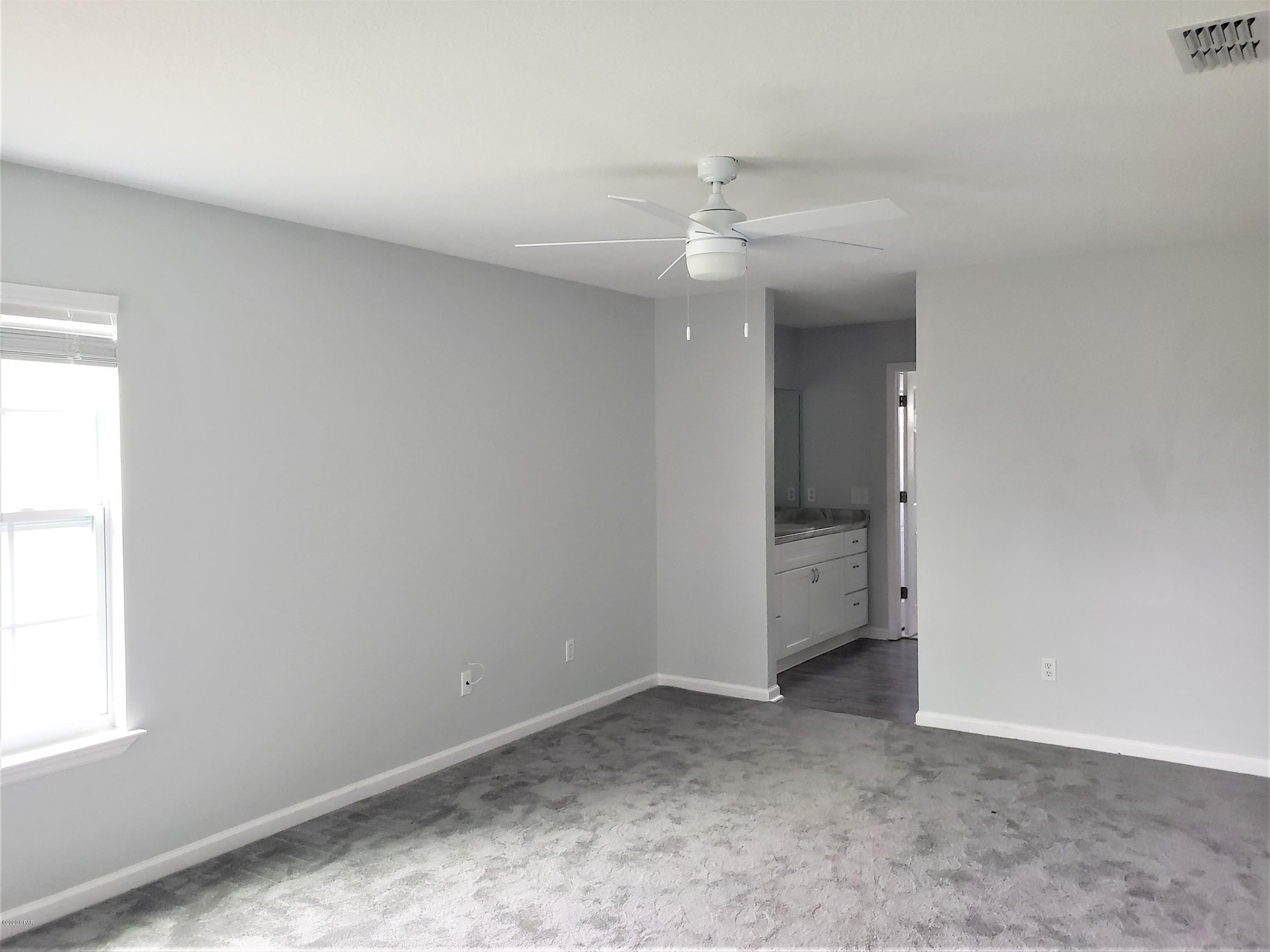 Shadow Bay Unit 5 - Residential