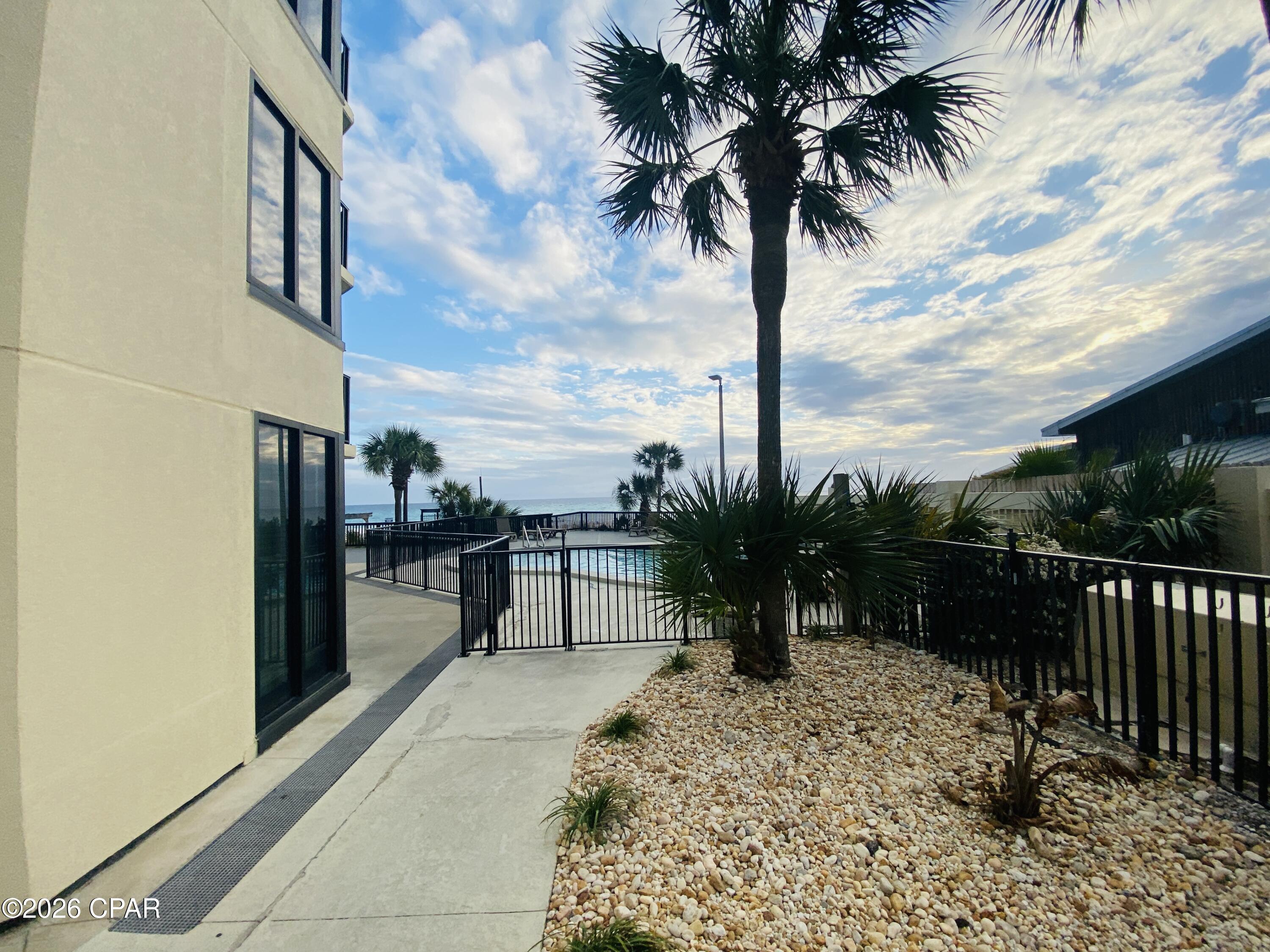 Sunbird Condo - Residential