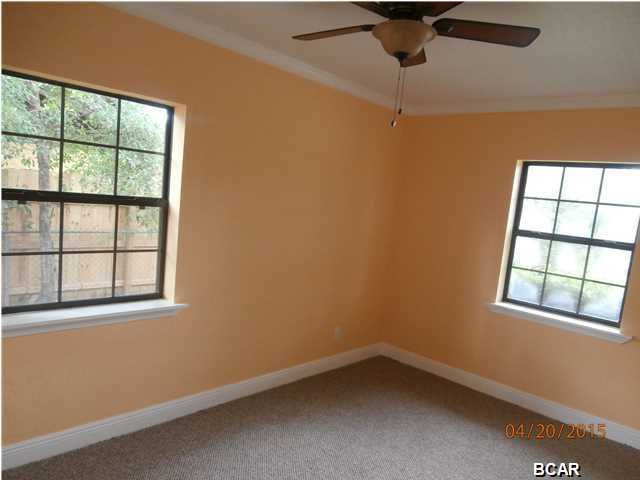 Bayview Heights Replat - Residential Lease