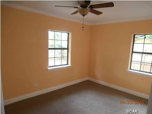 Bayview Heights Replat - Residential Lease