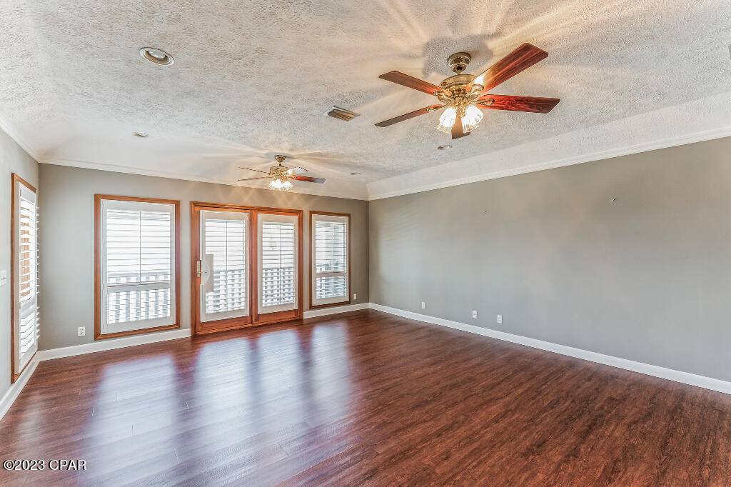 Kings Point Harbour U-I Replat - Residential