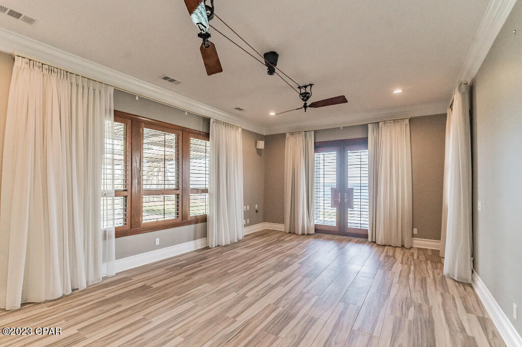 Kings Point Harbour U-I Replat - Residential