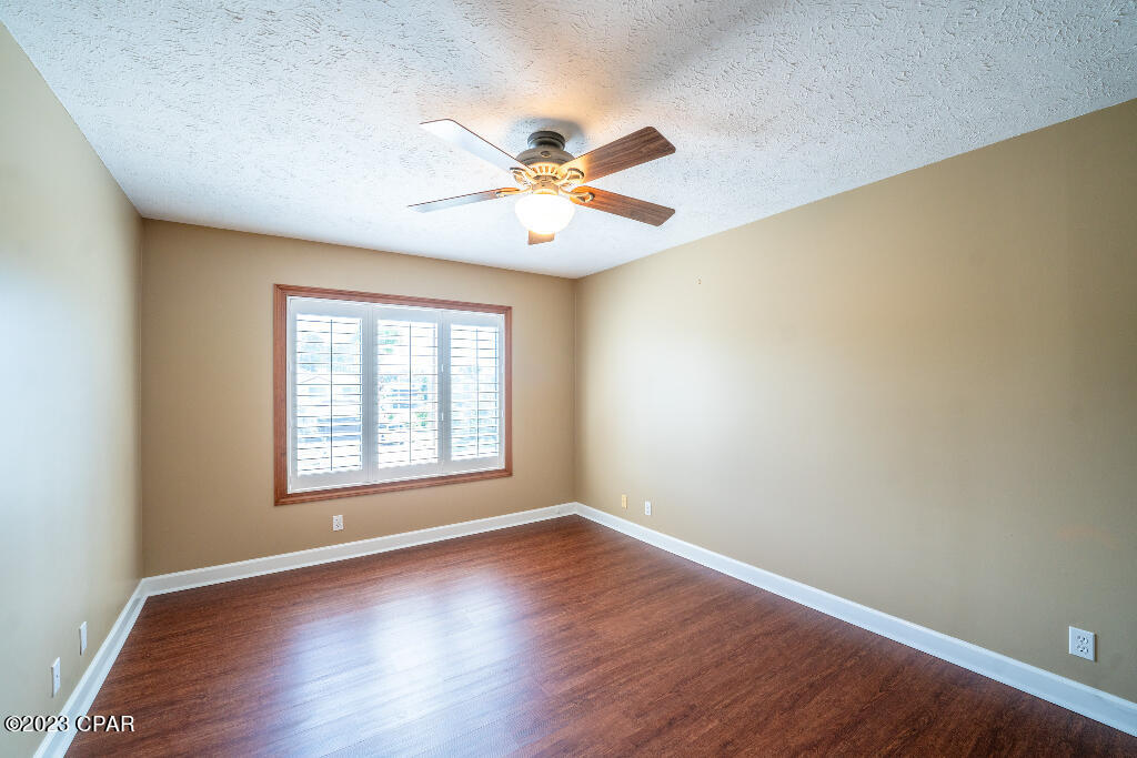 Kings Point Harbour U-I Replat - Residential