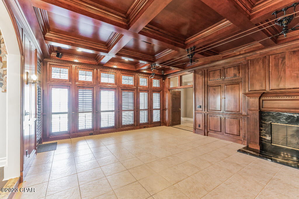 Kings Point Harbour U-I Replat - Residential