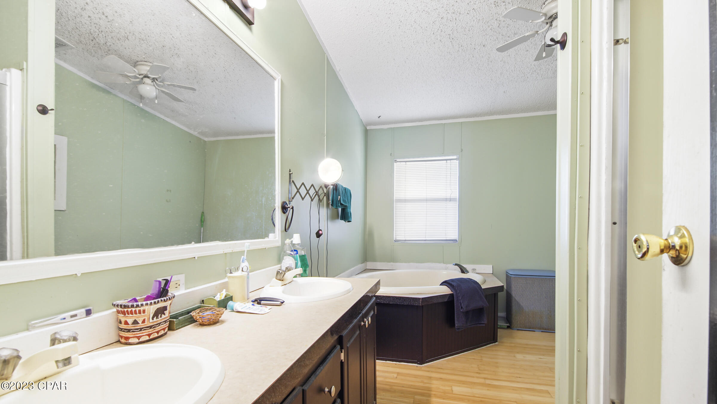 North Lagoon Oaks 7th - Residential