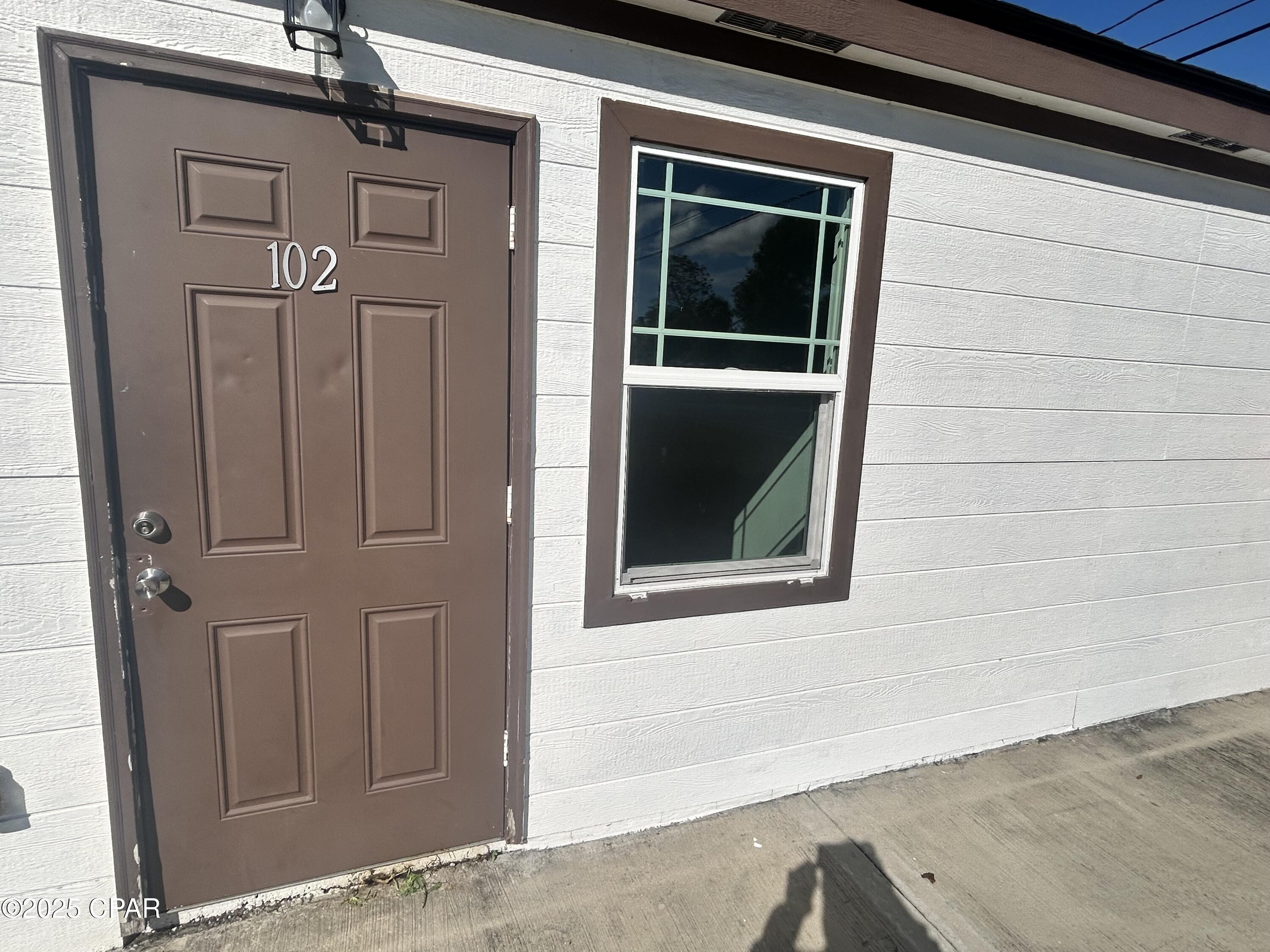 [No Recorded Subdiv] - Residential Lease