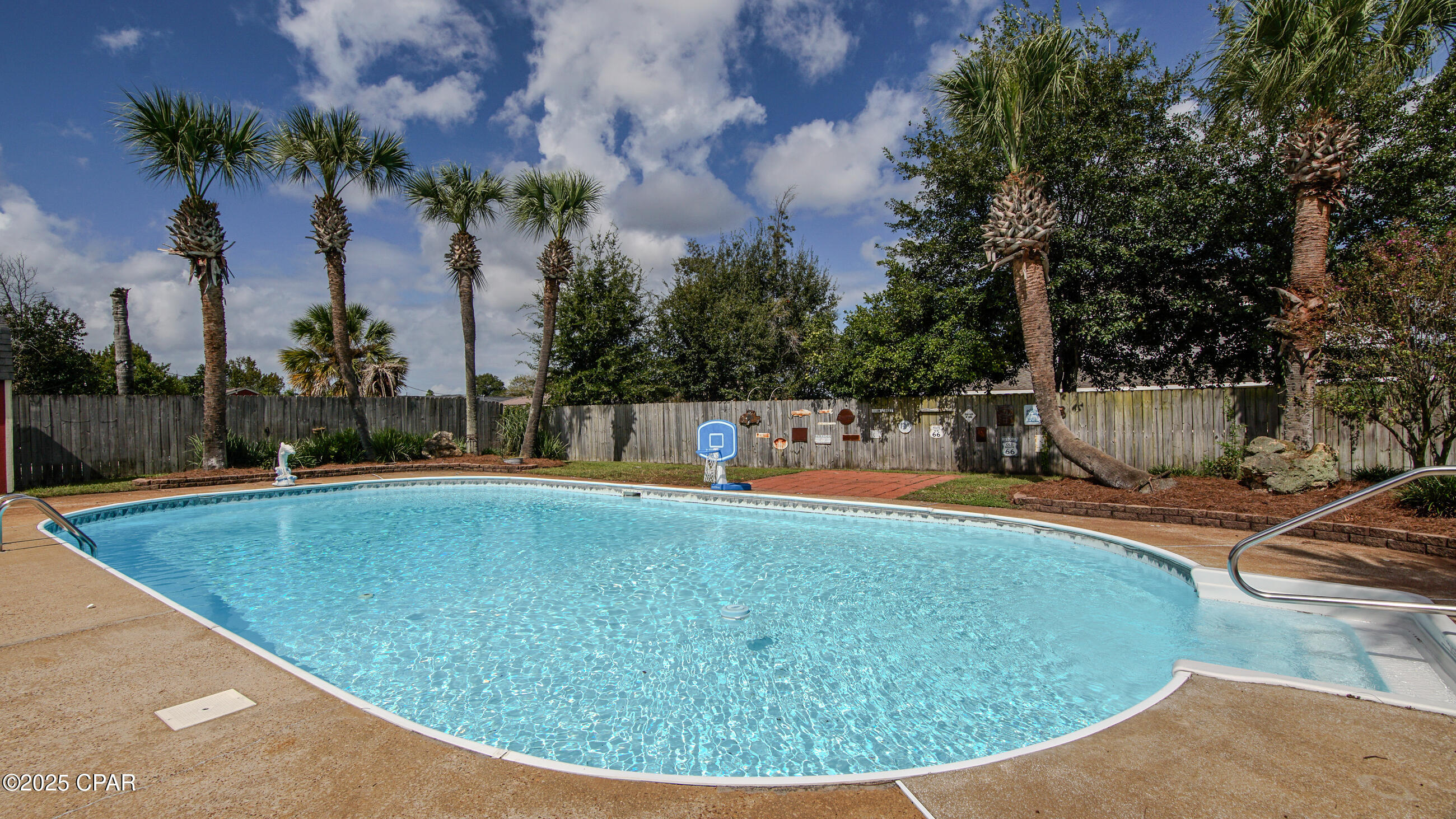 Huntingdon Estates U-3 - Residential