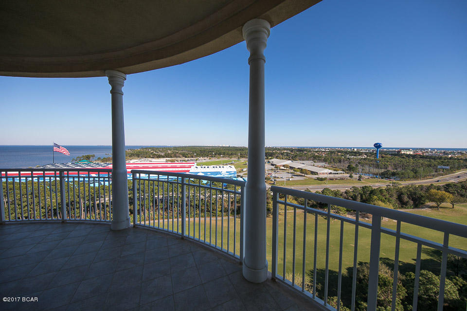 One Water Place At Kelly Plantation - Residential