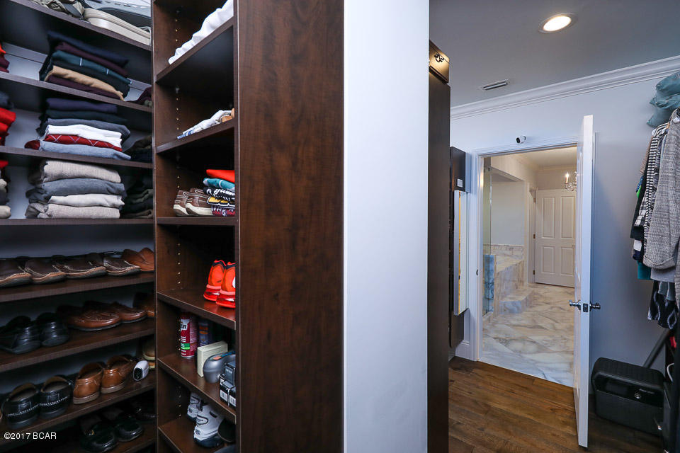 One Water Place At Kelly Plantation - Residential