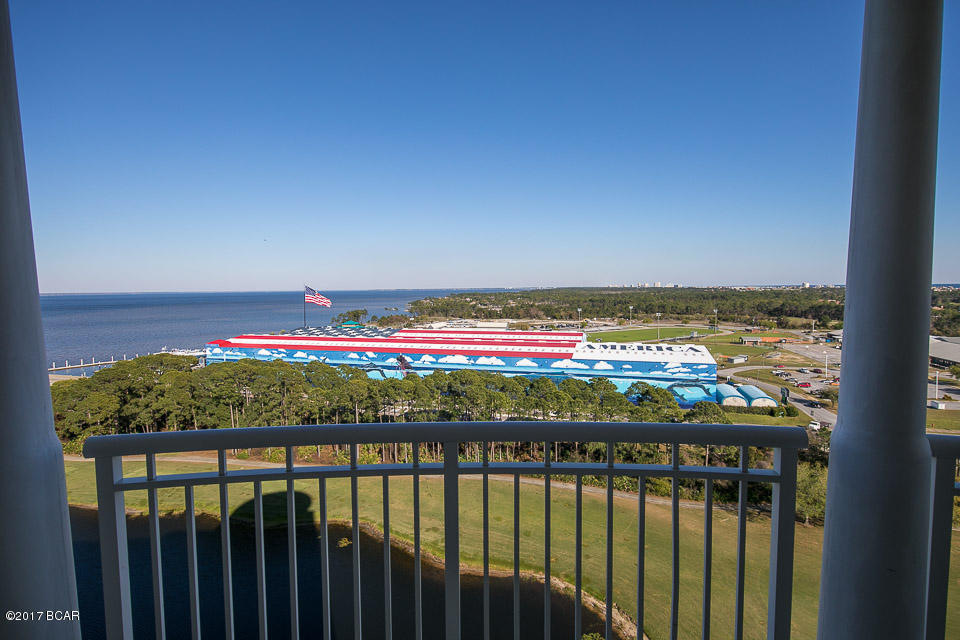 One Water Place At Kelly Plantation - Residential