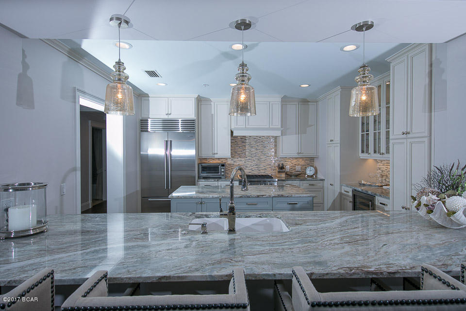 One Water Place At Kelly Plantation - Residential