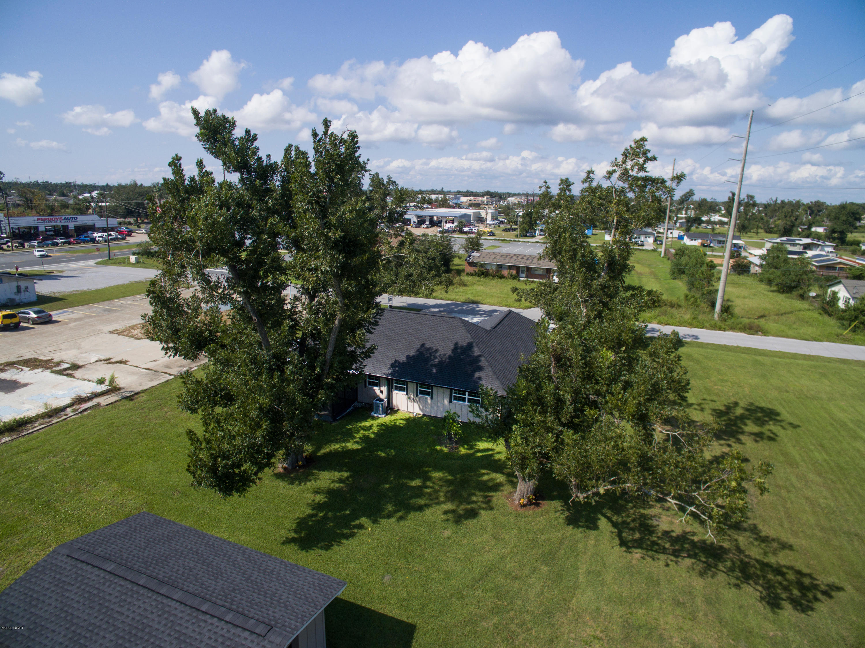 No Named Subdivision - Commercial Lease