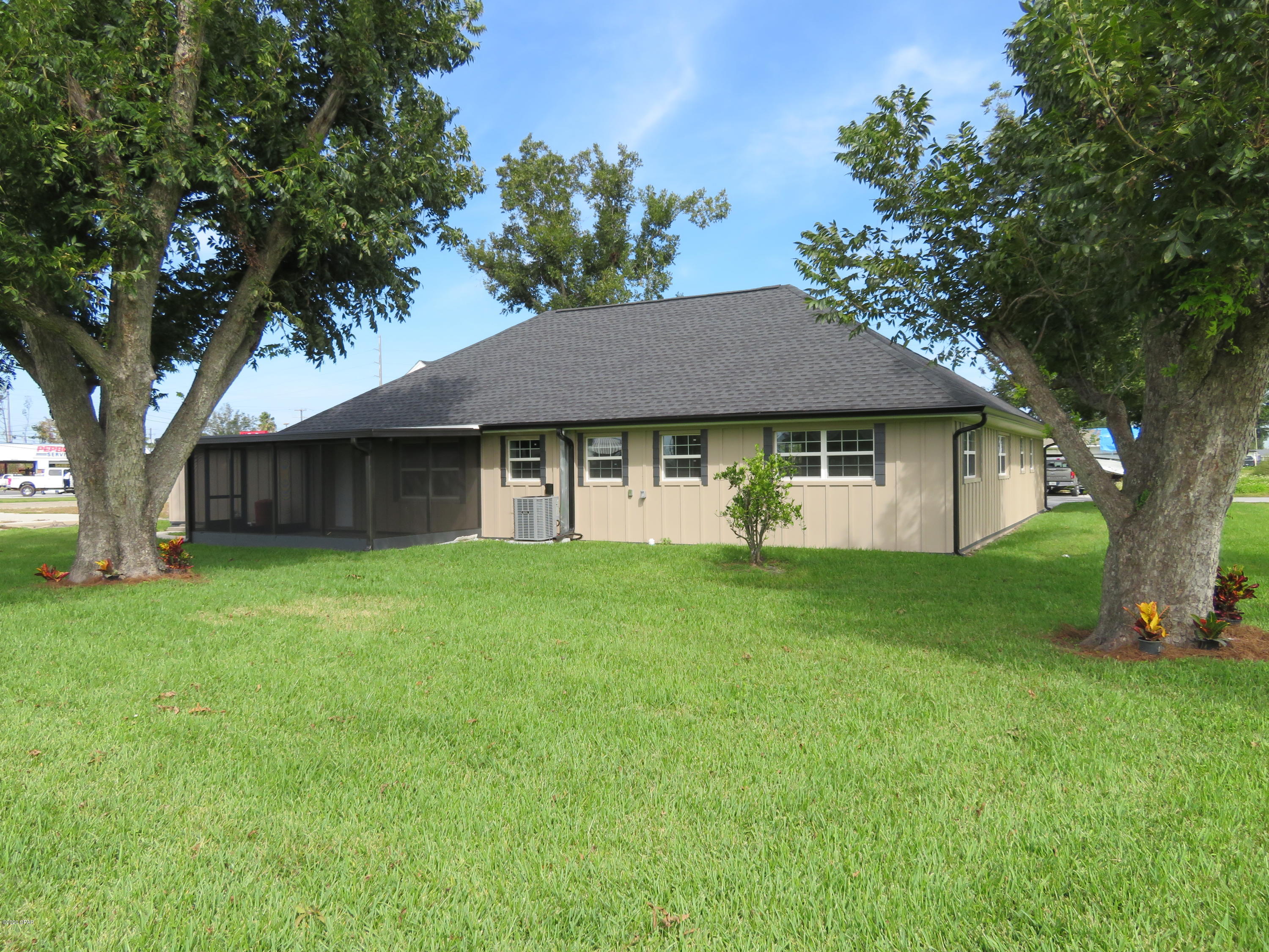 No Named Subdivision - Commercial Lease