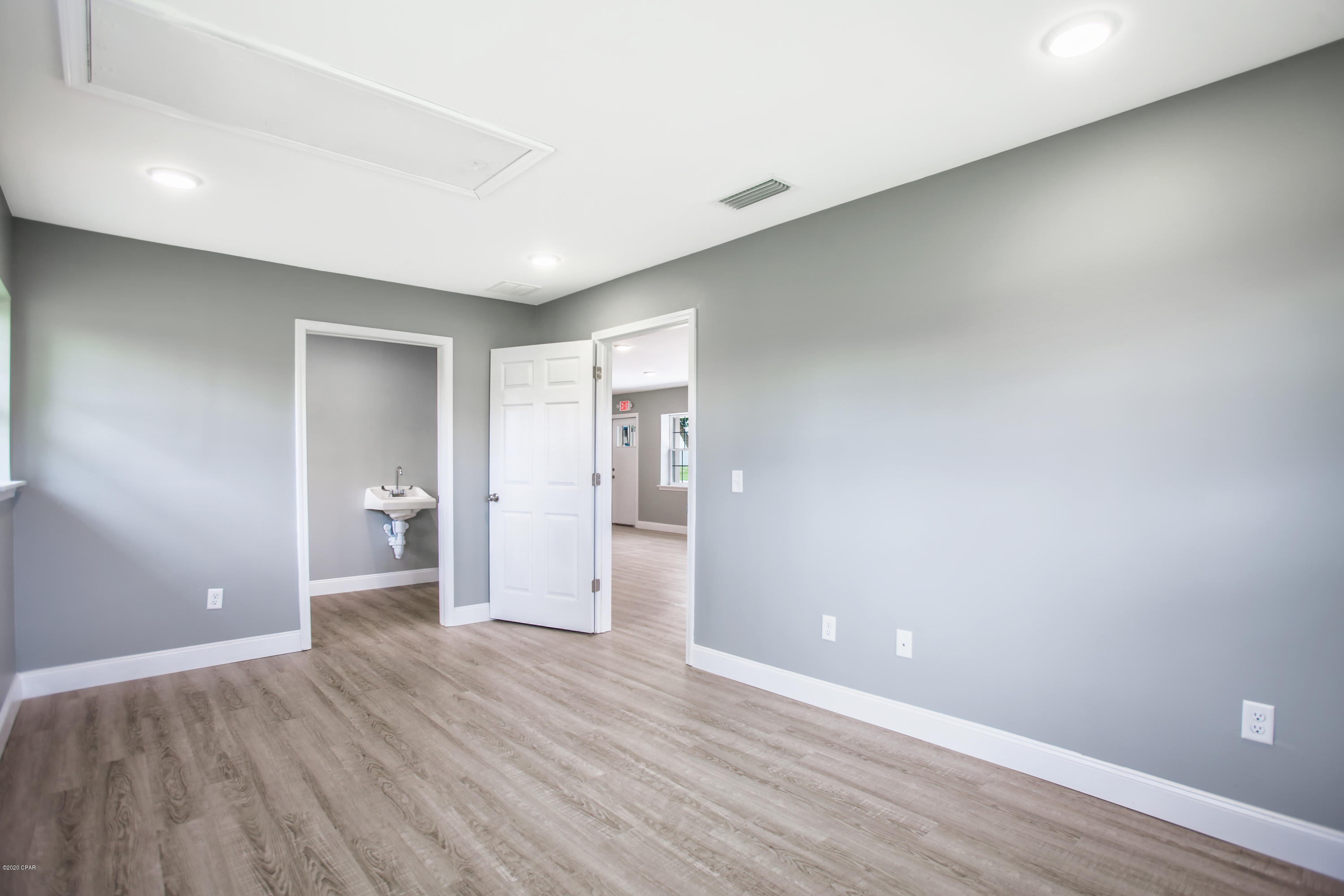 No Named Subdivision - Commercial Lease