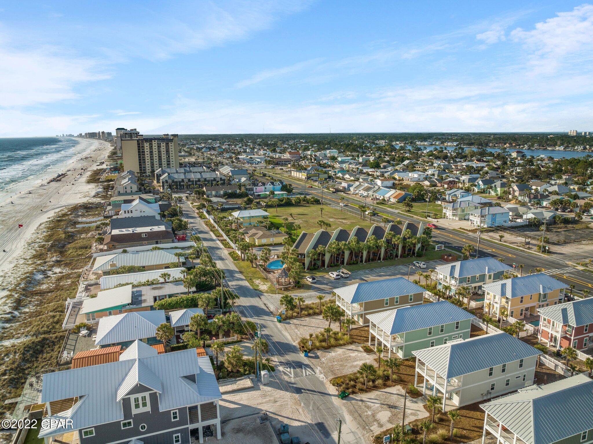 Gulf Lagoon Beach - Residential