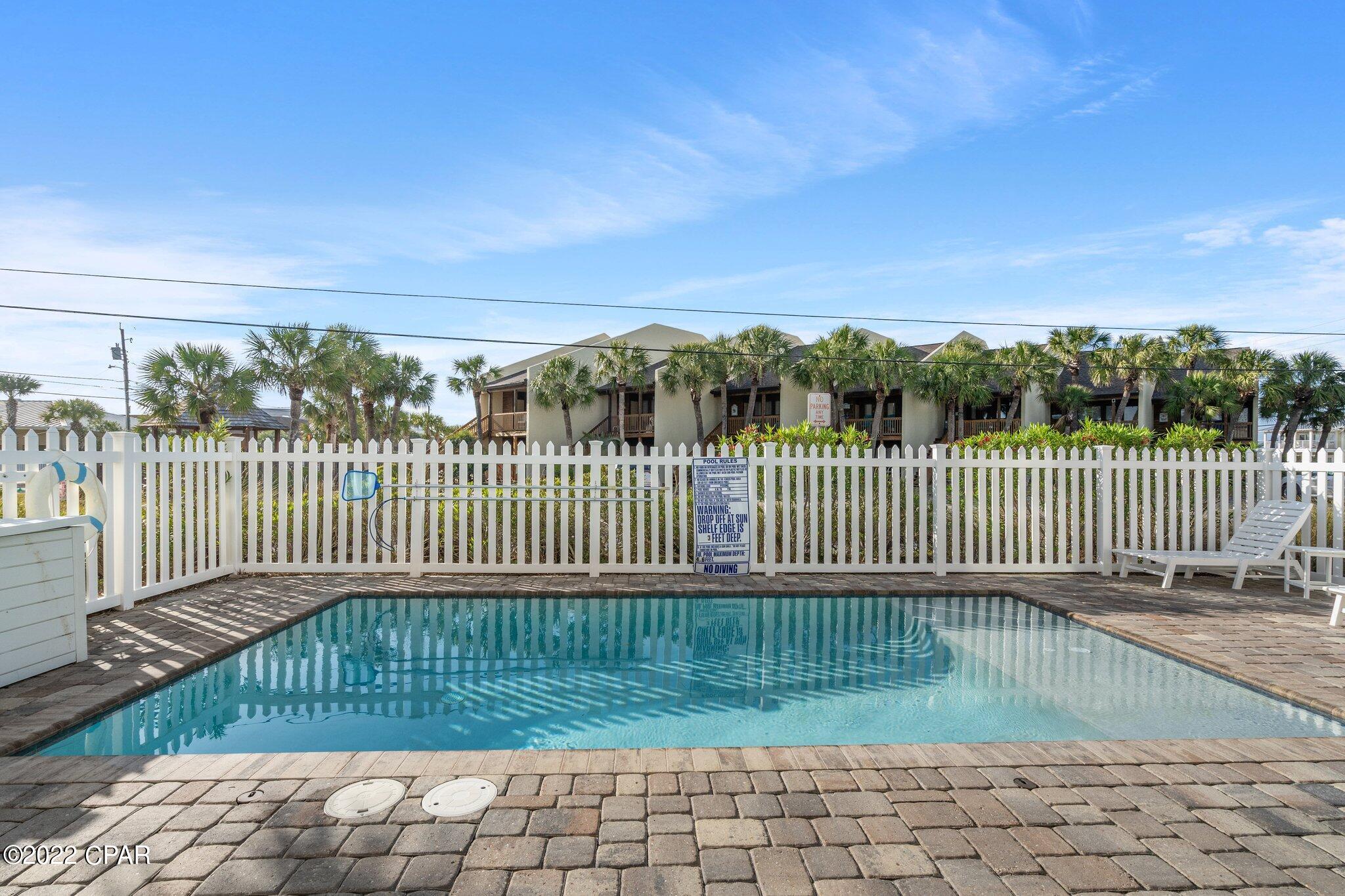 Gulf Lagoon Beach - Residential