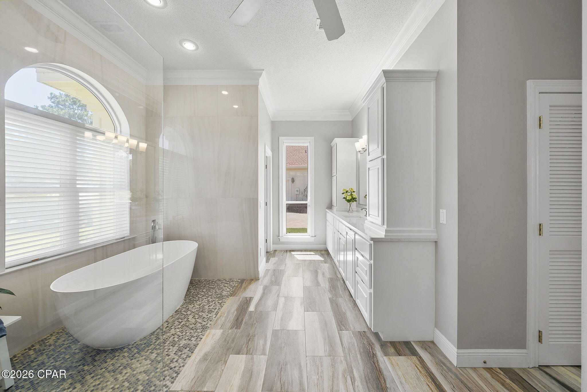 Queensberry Ltd At Bay Point - Residential
