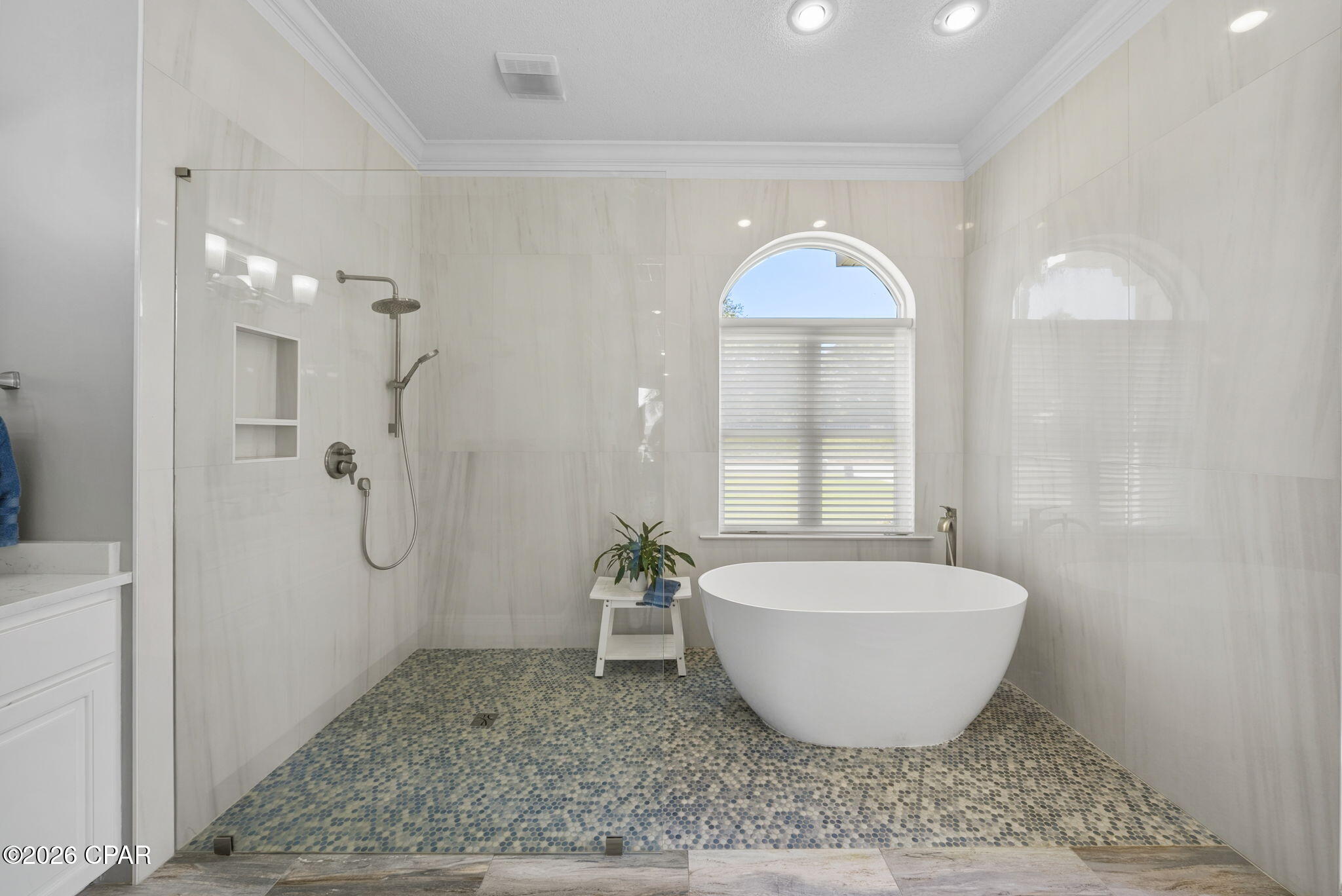 Queensberry Ltd At Bay Point - Residential
