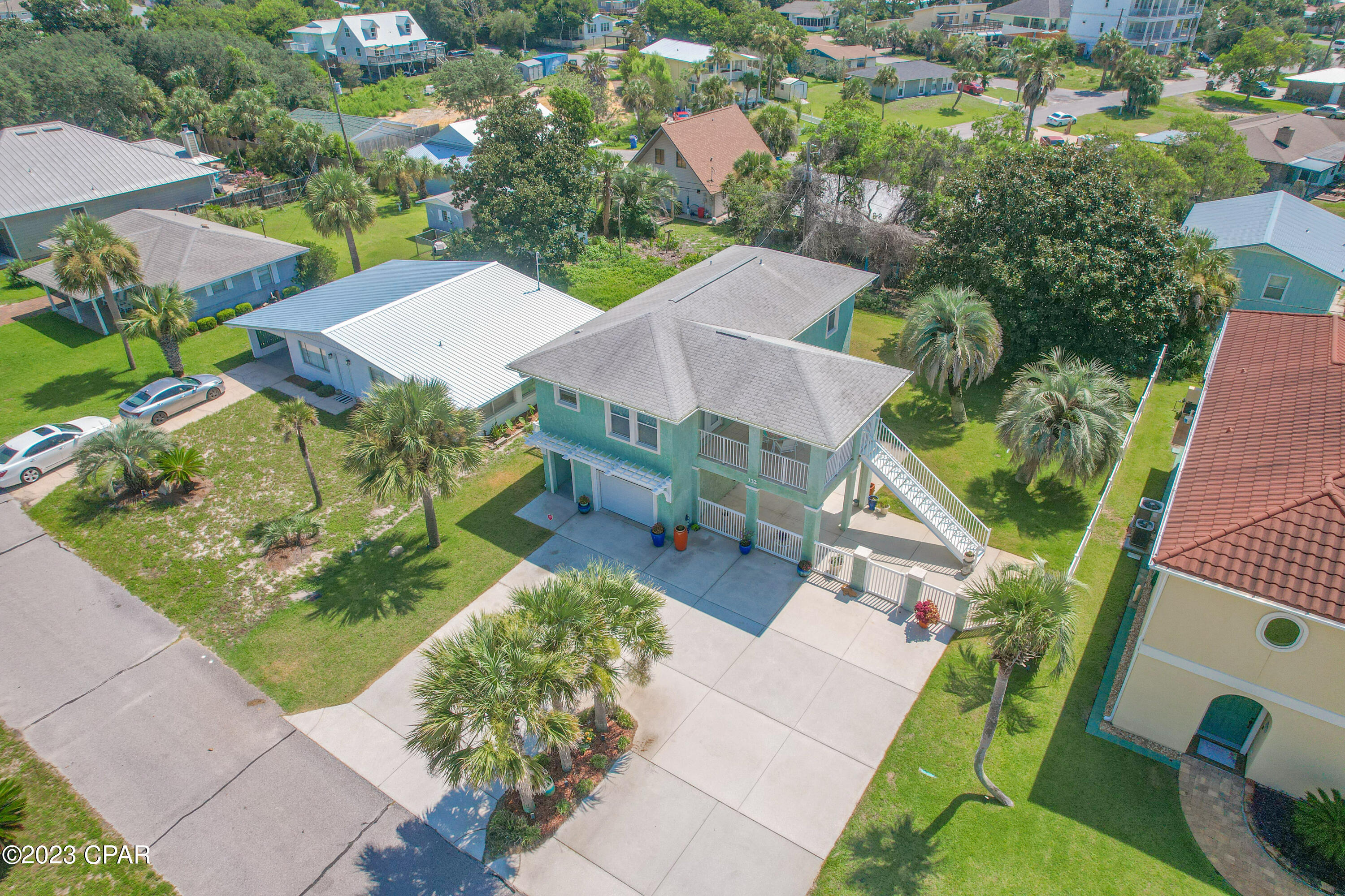 Santa Monica Beach - Residential