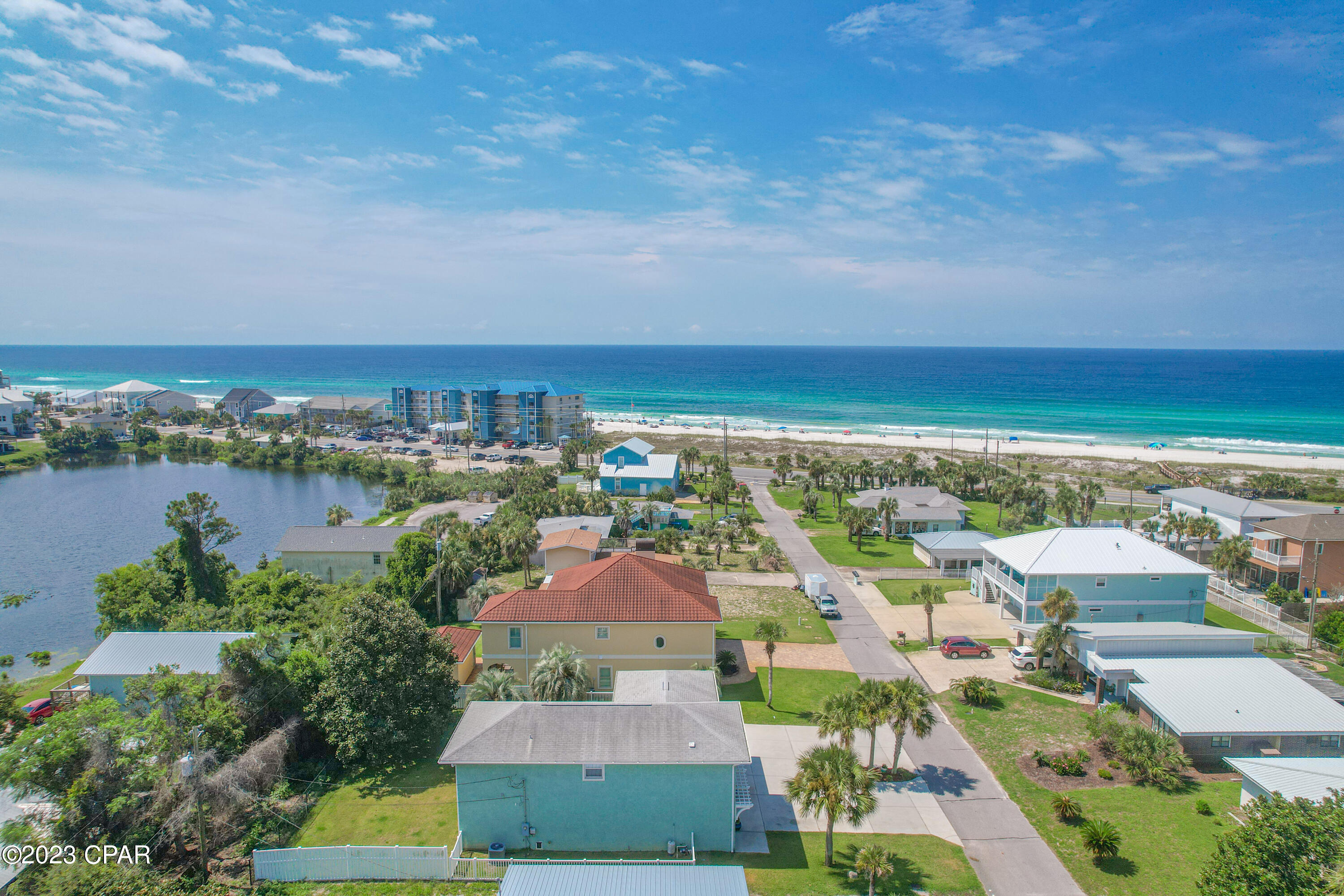 Santa Monica Beach - Residential