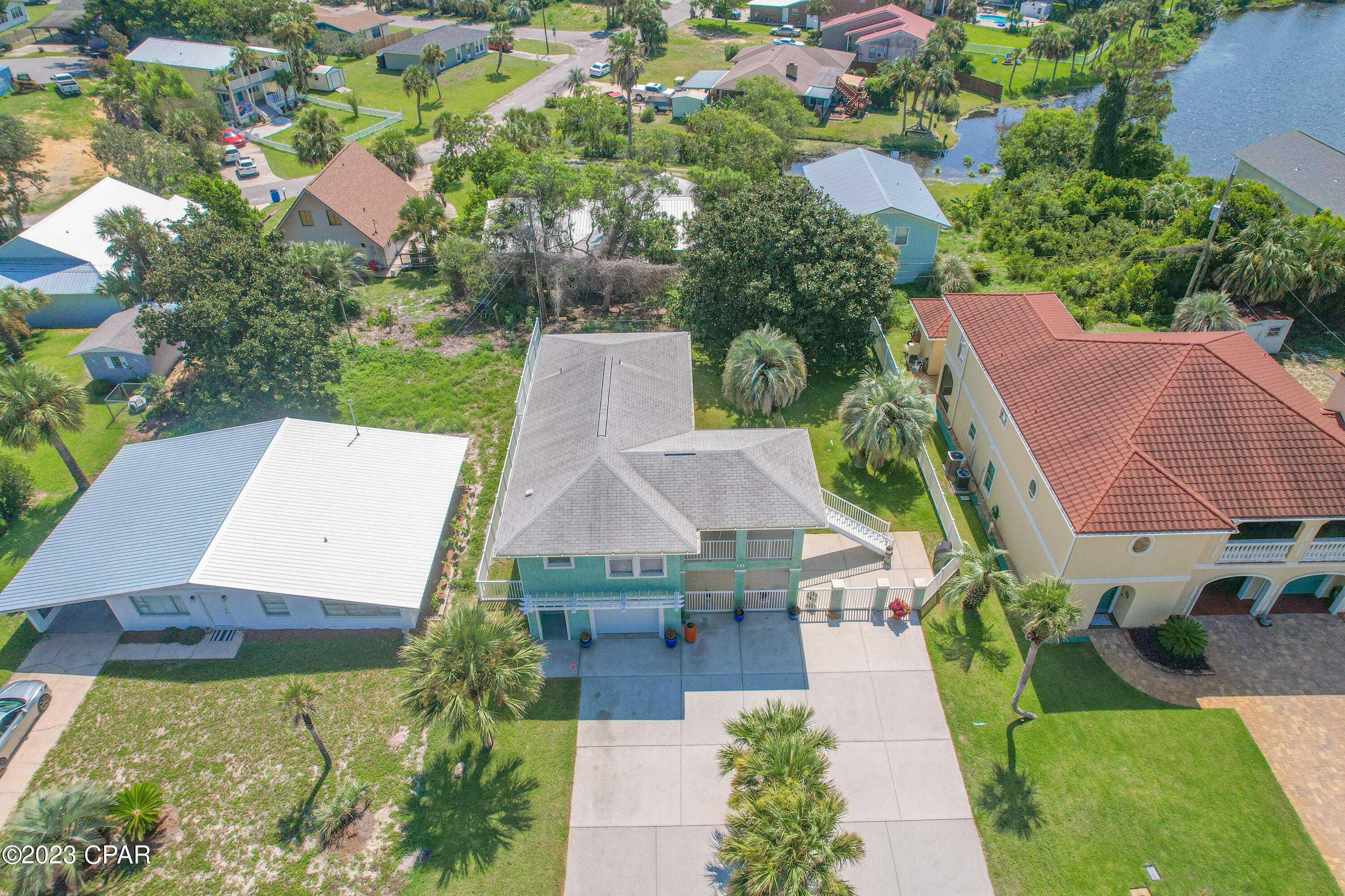 Santa Monica Beach - Residential