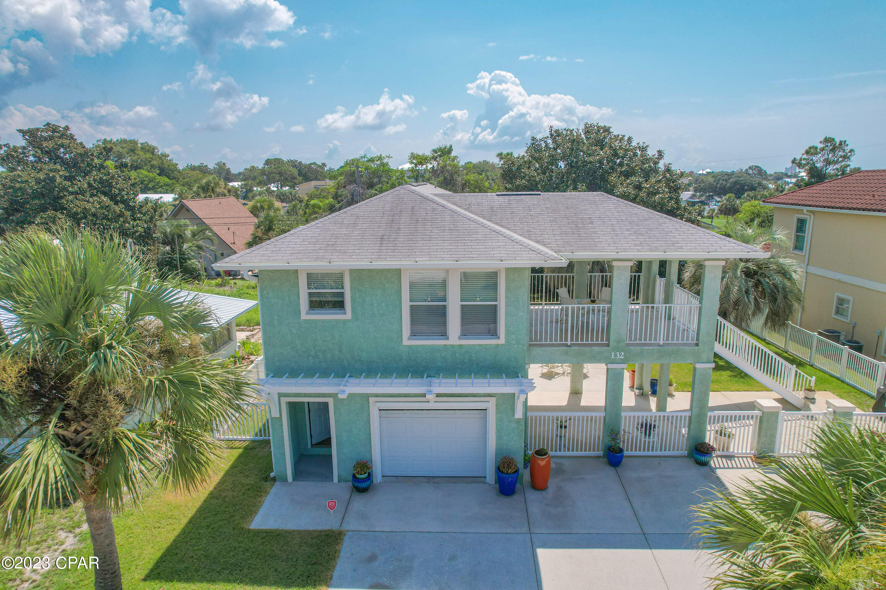 Santa Monica Beach - Residential