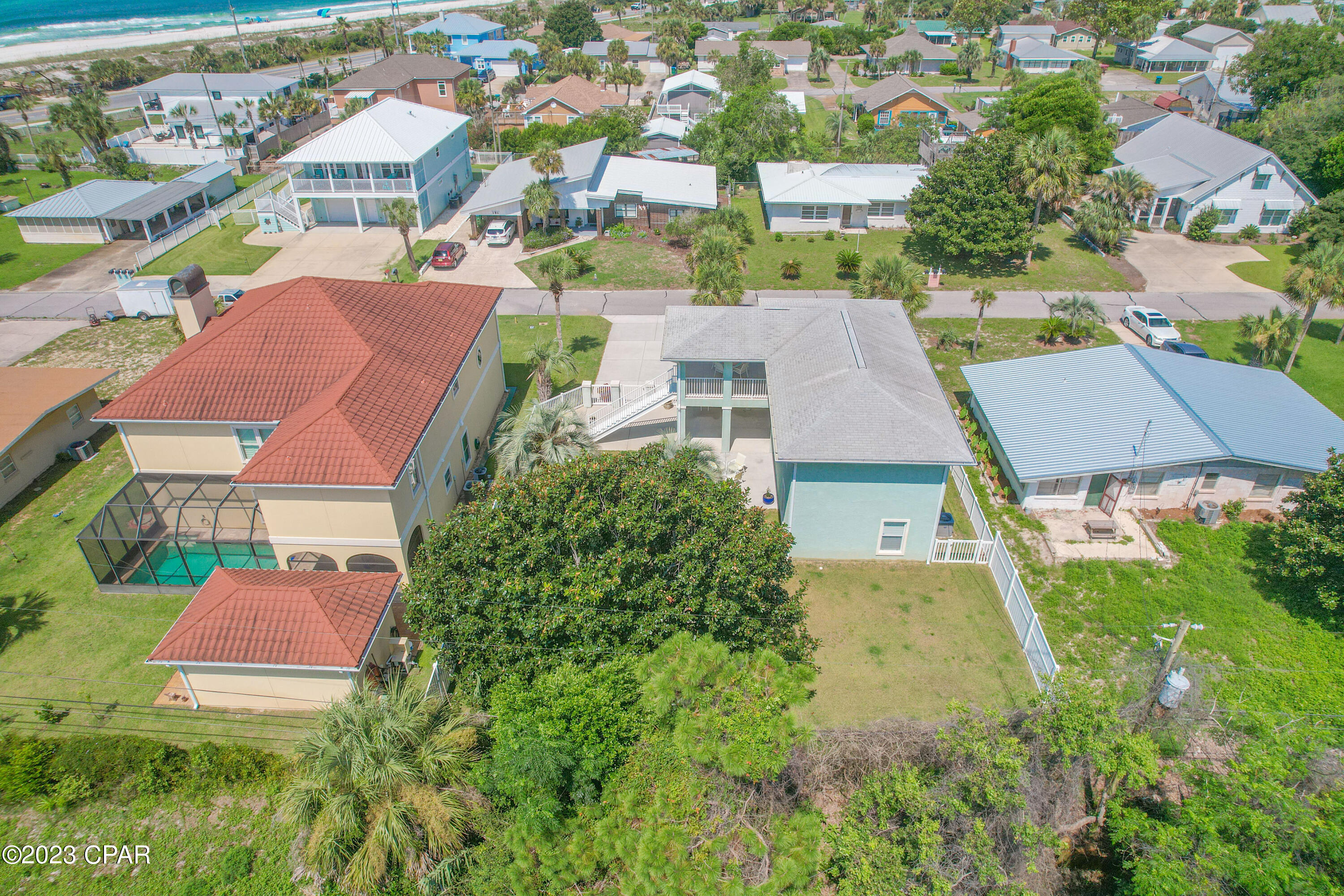 Santa Monica Beach - Residential