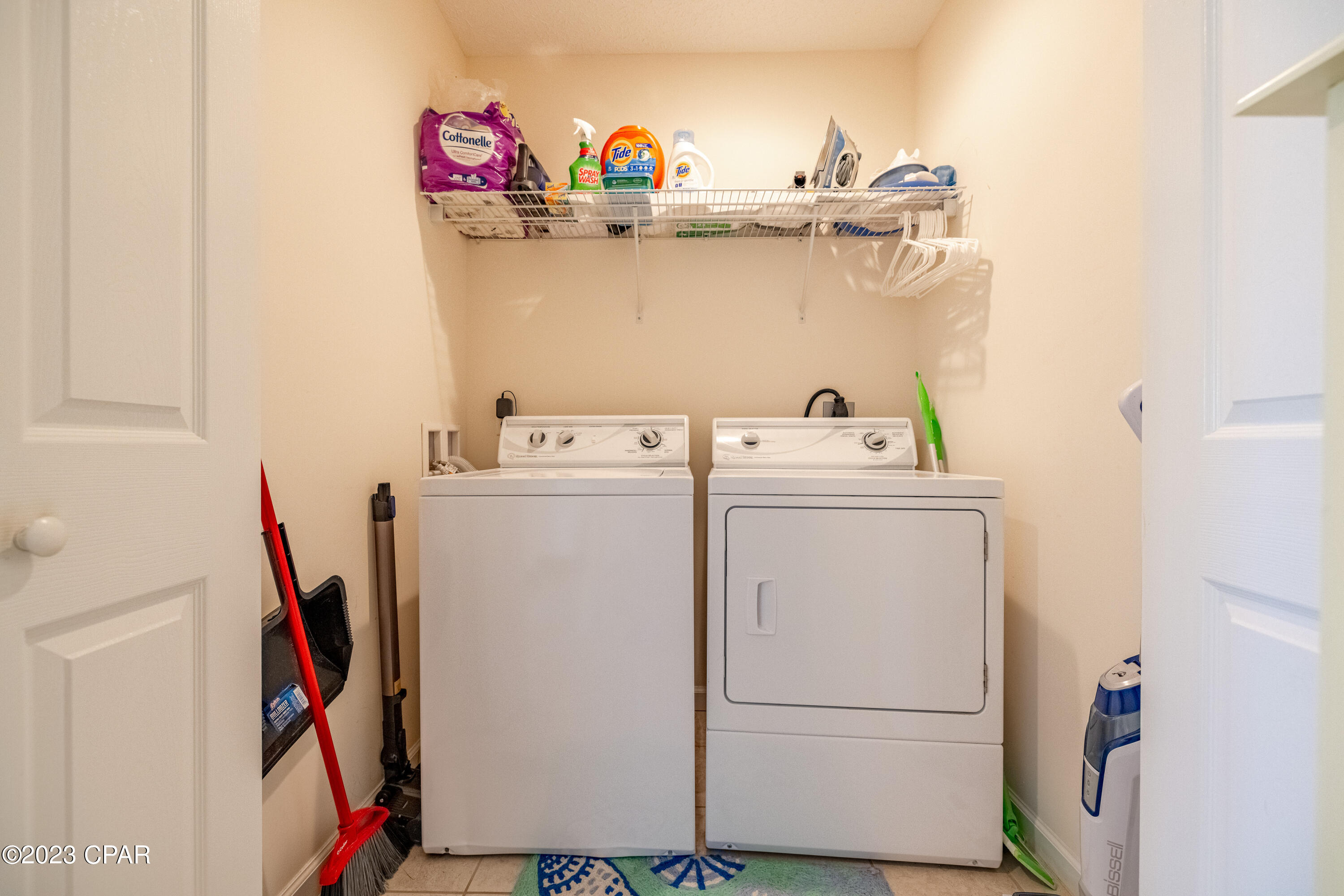 Santa Monica Beach - Residential