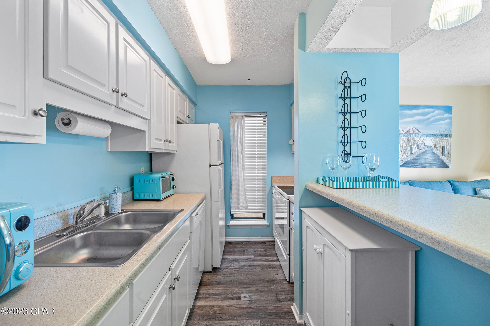 Endless Summer II - Residential