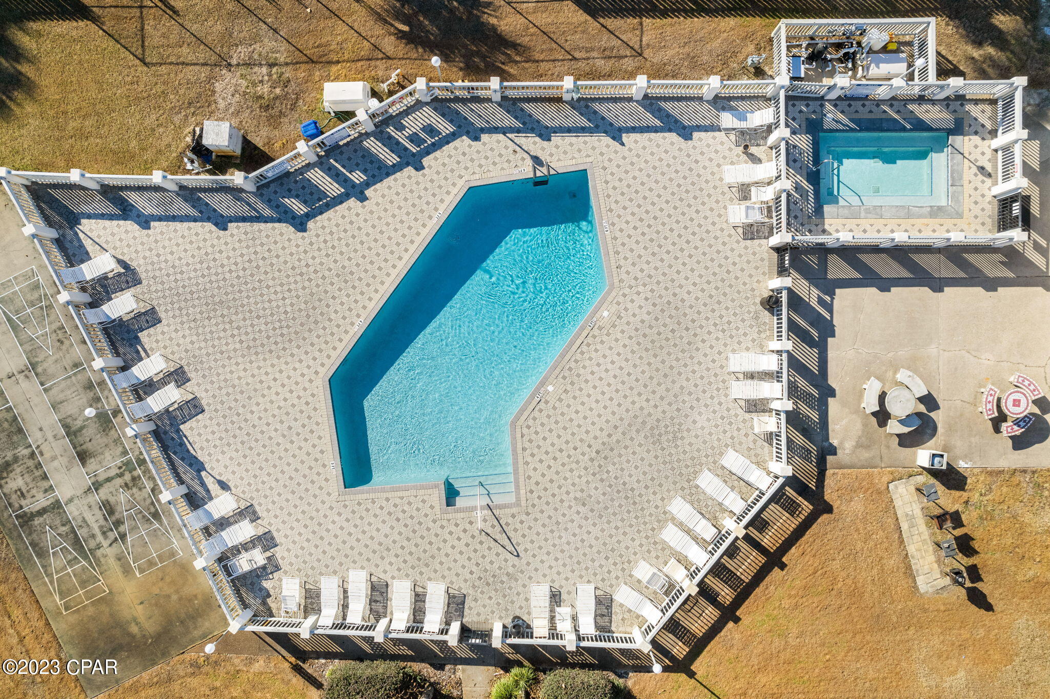 Endless Summer II - Residential