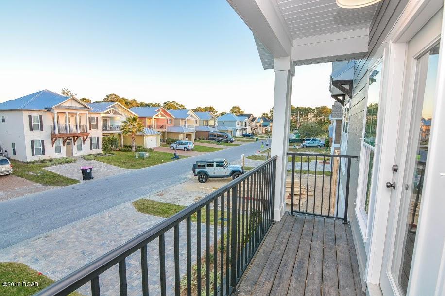 Hidden Lagoon - Residential